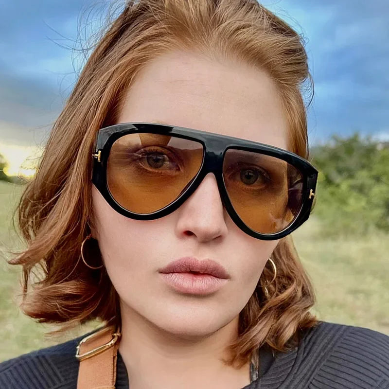 Óculos de Sol Oversized Polarizado UV400 – Moda e Proteção
